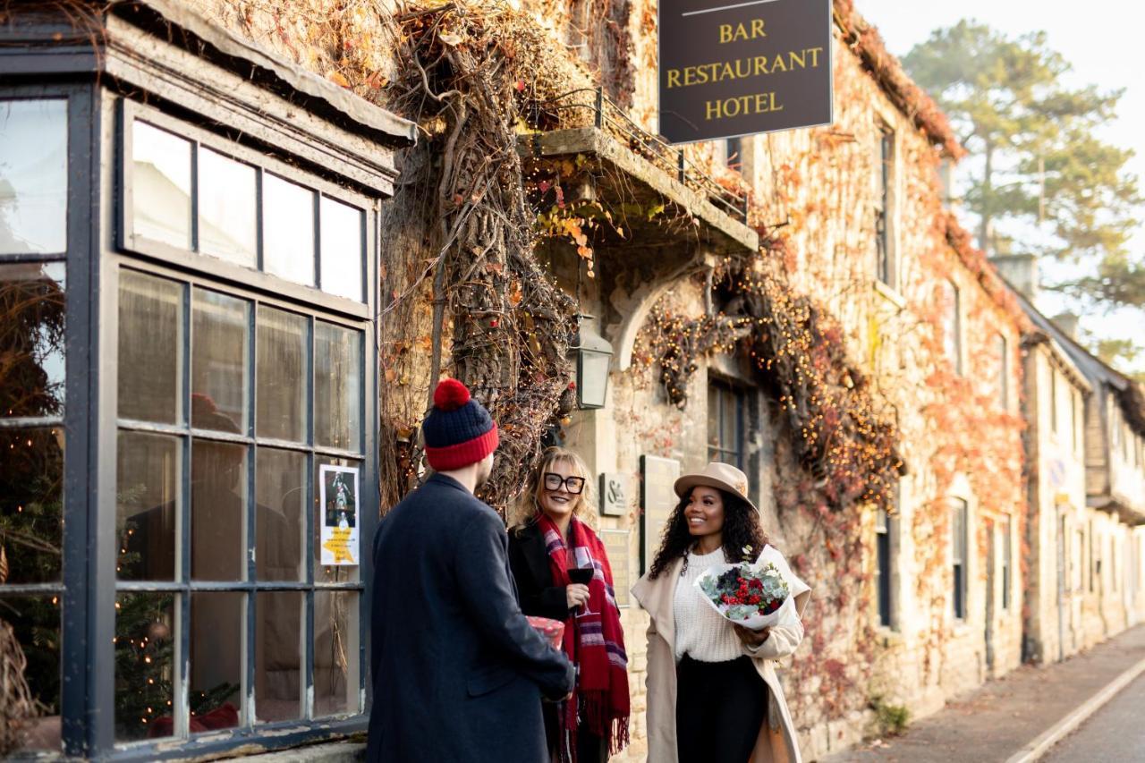 The Wheatsheaf Inn 버튼온더워터 외부 사진