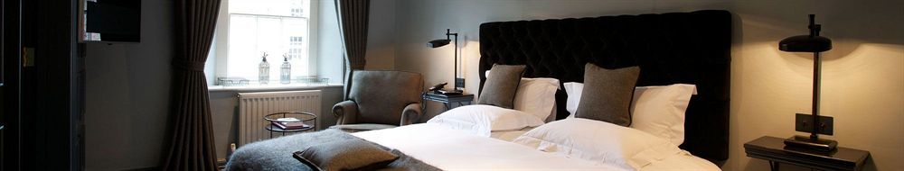 The Wheatsheaf Inn 버튼온더워터 외부 사진